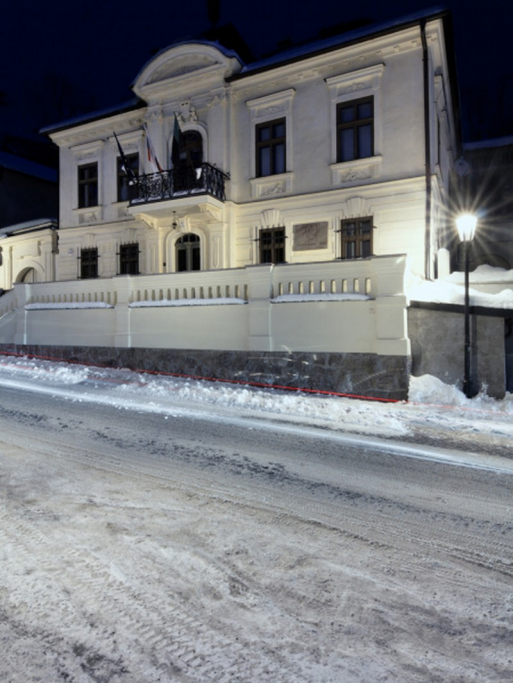 HlavnybanskyuradBanskaStiavnica450388