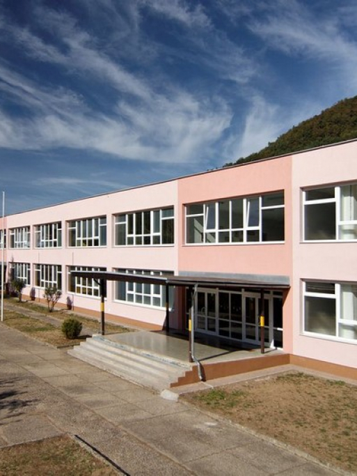 ZSNovaBana445880